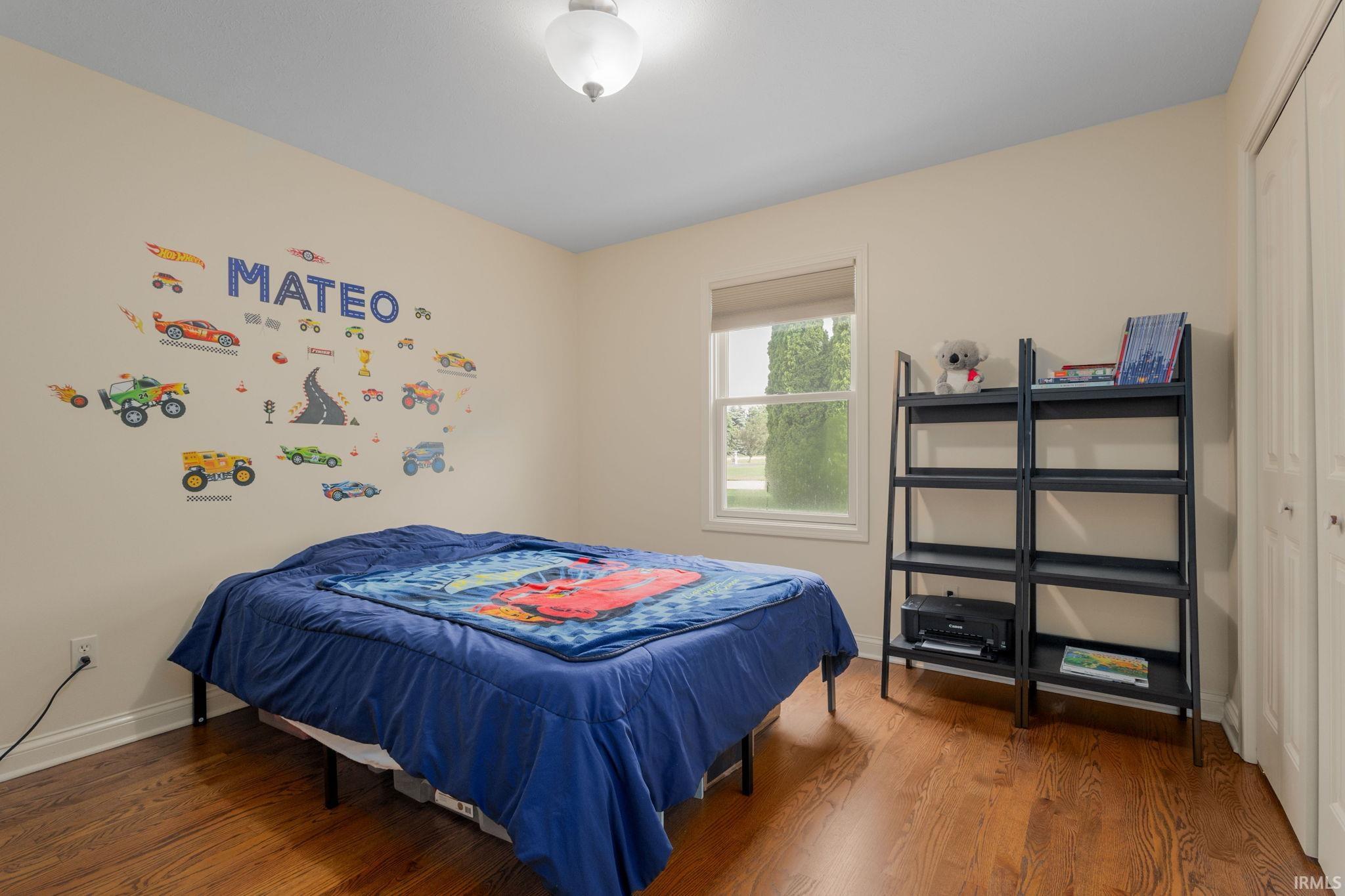 51238 Elm Road Granger IN 46530