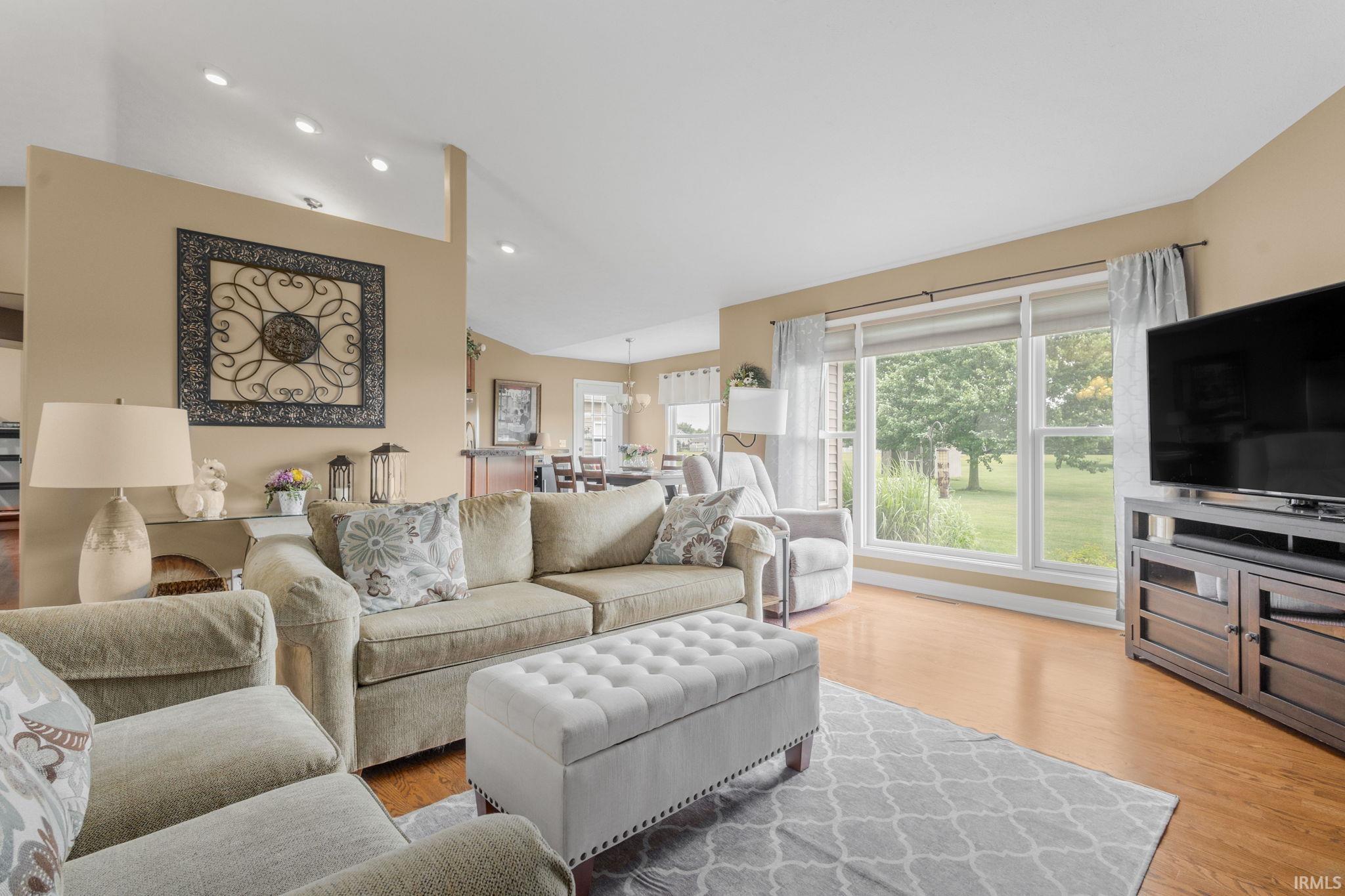 51238 Elm Road Granger IN 46530