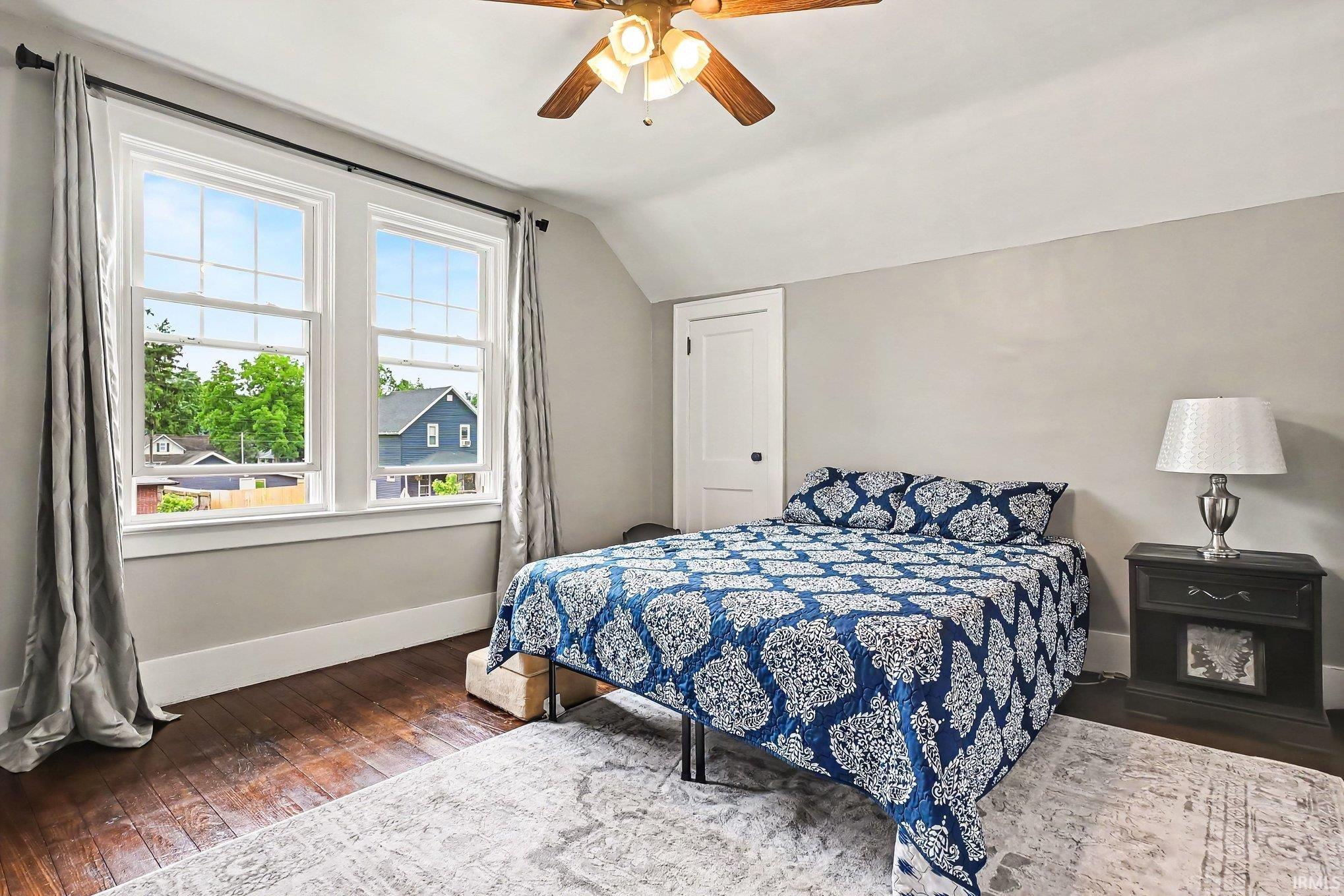 604 E Van Buren Street Nappanee IN 46550