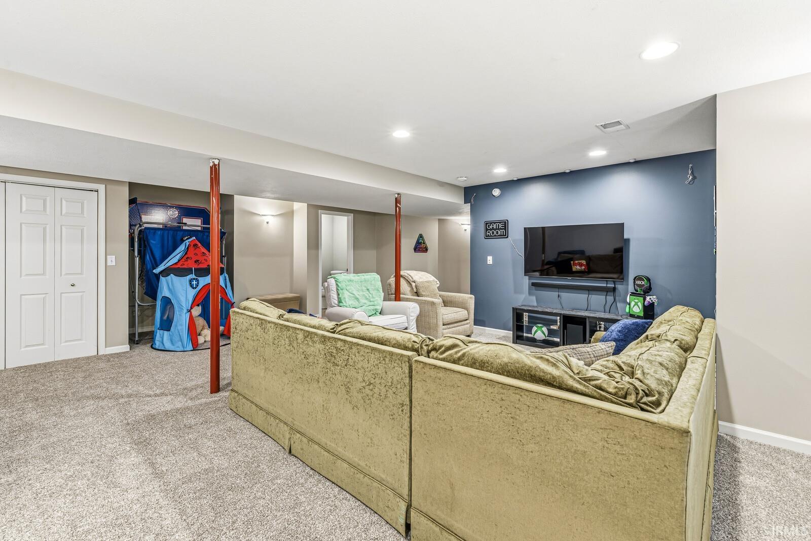 18123 Montgomry Lane Goshen IN 46528