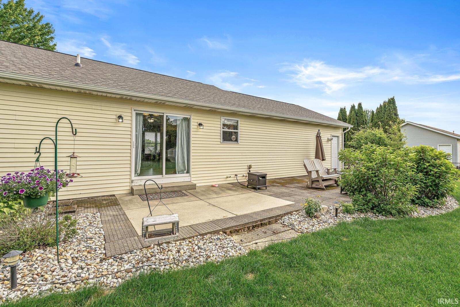 18123 Montgomry Lane Goshen IN 46528