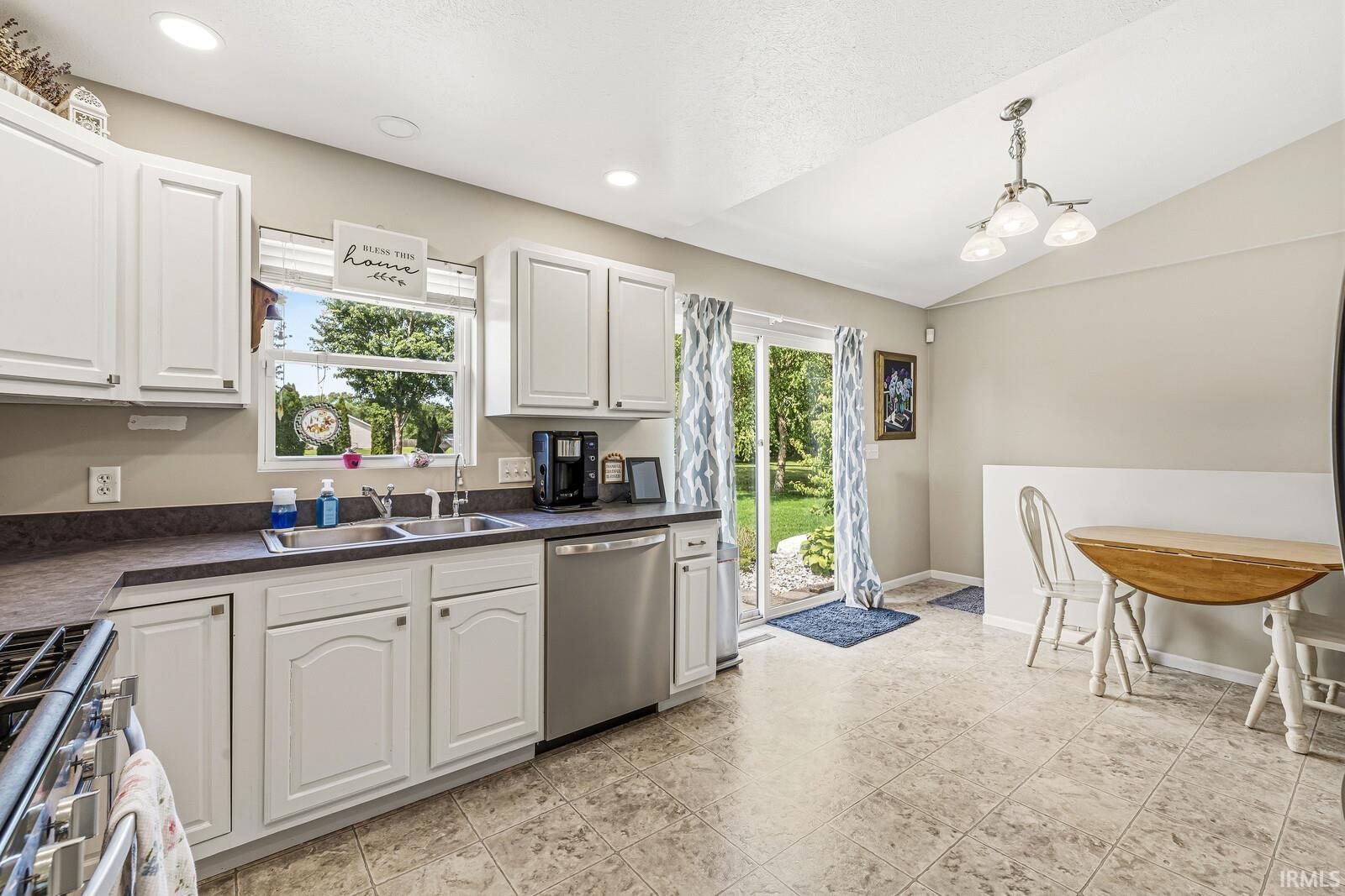 18123 Montgomry Lane Goshen IN 46528