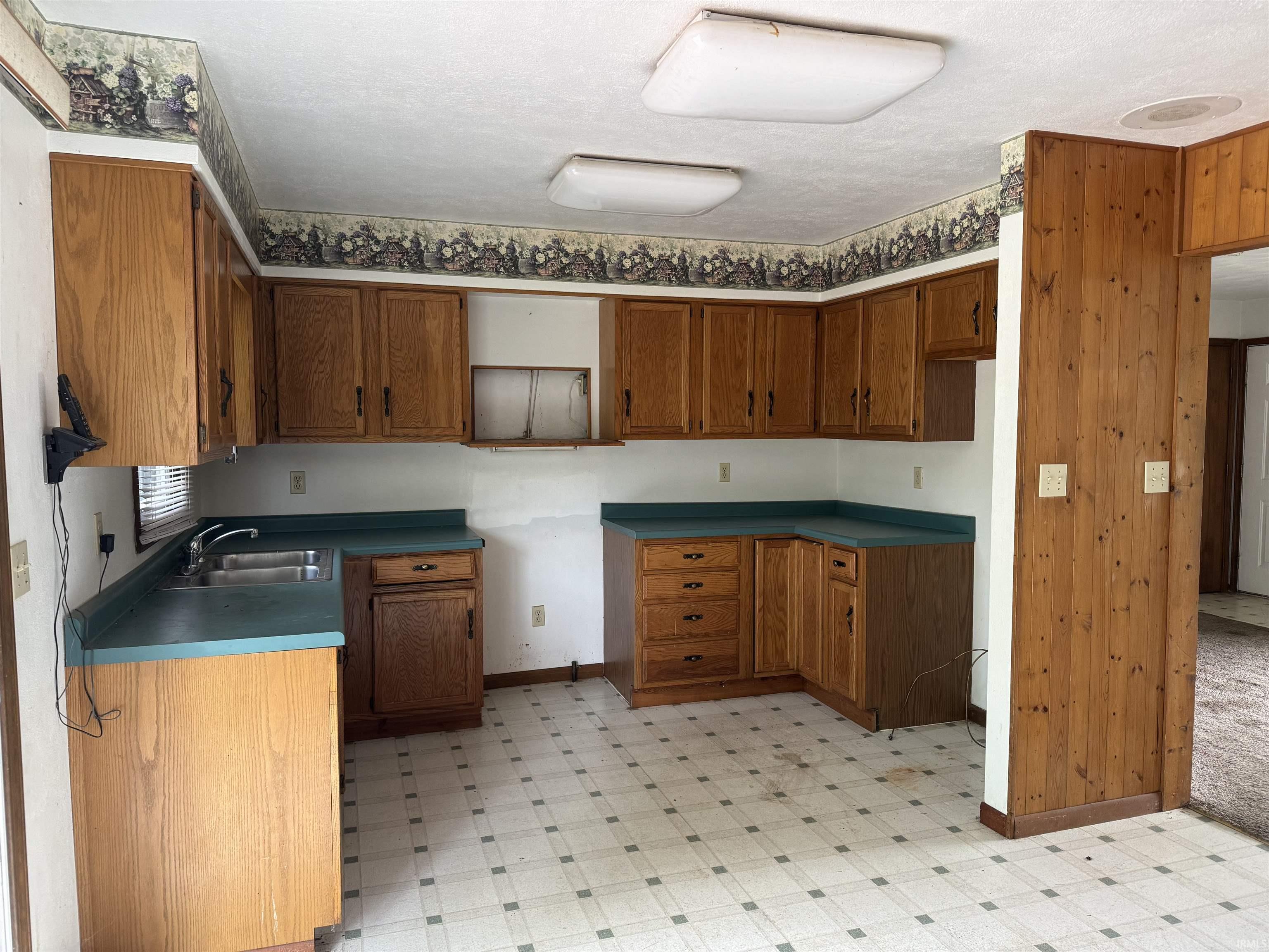 52054 Del Rue Drive Elkhart IN 46514