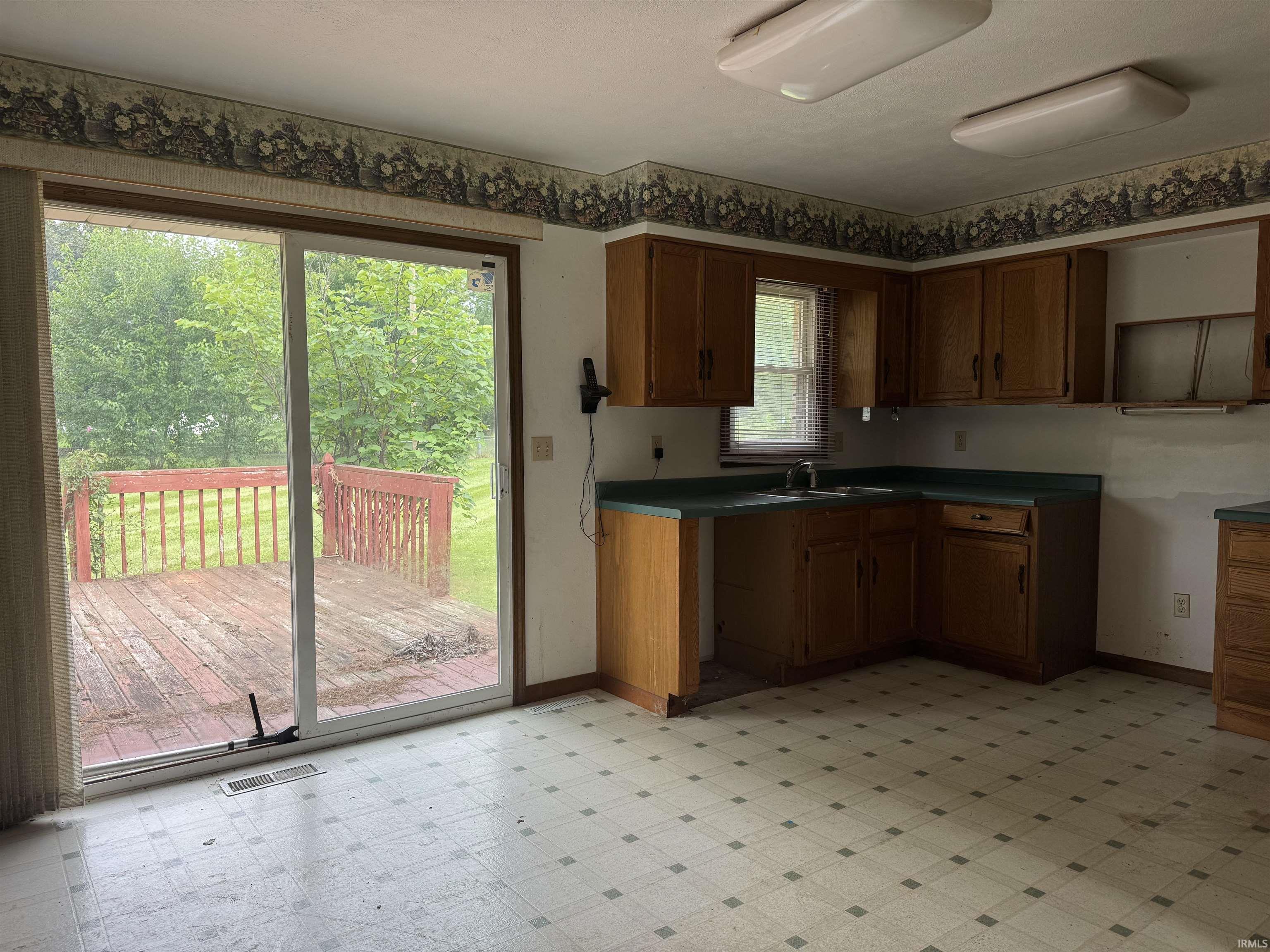 52054 Del Rue Drive Elkhart IN 46514