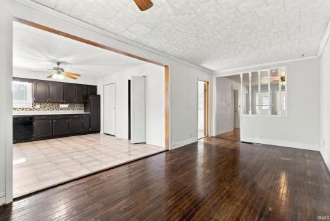 209 E Ohio Street Bluffton IN 46714
