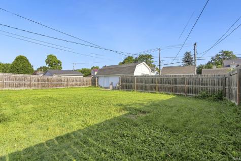 209 E Ohio Street Bluffton IN 46714