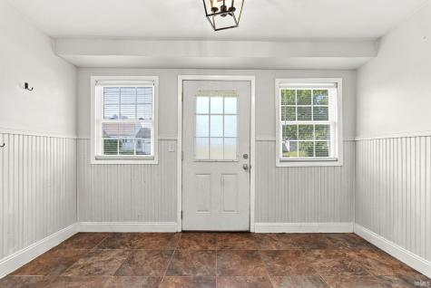 209 E Ohio Street Bluffton IN 46714