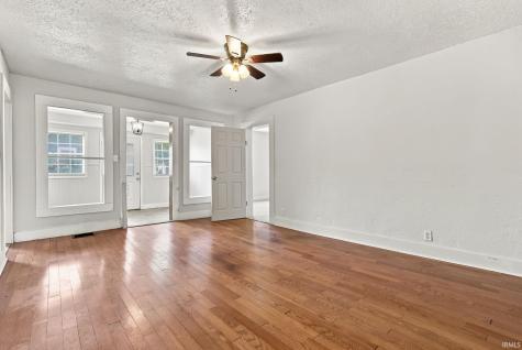 209 E Ohio Street Bluffton IN 46714