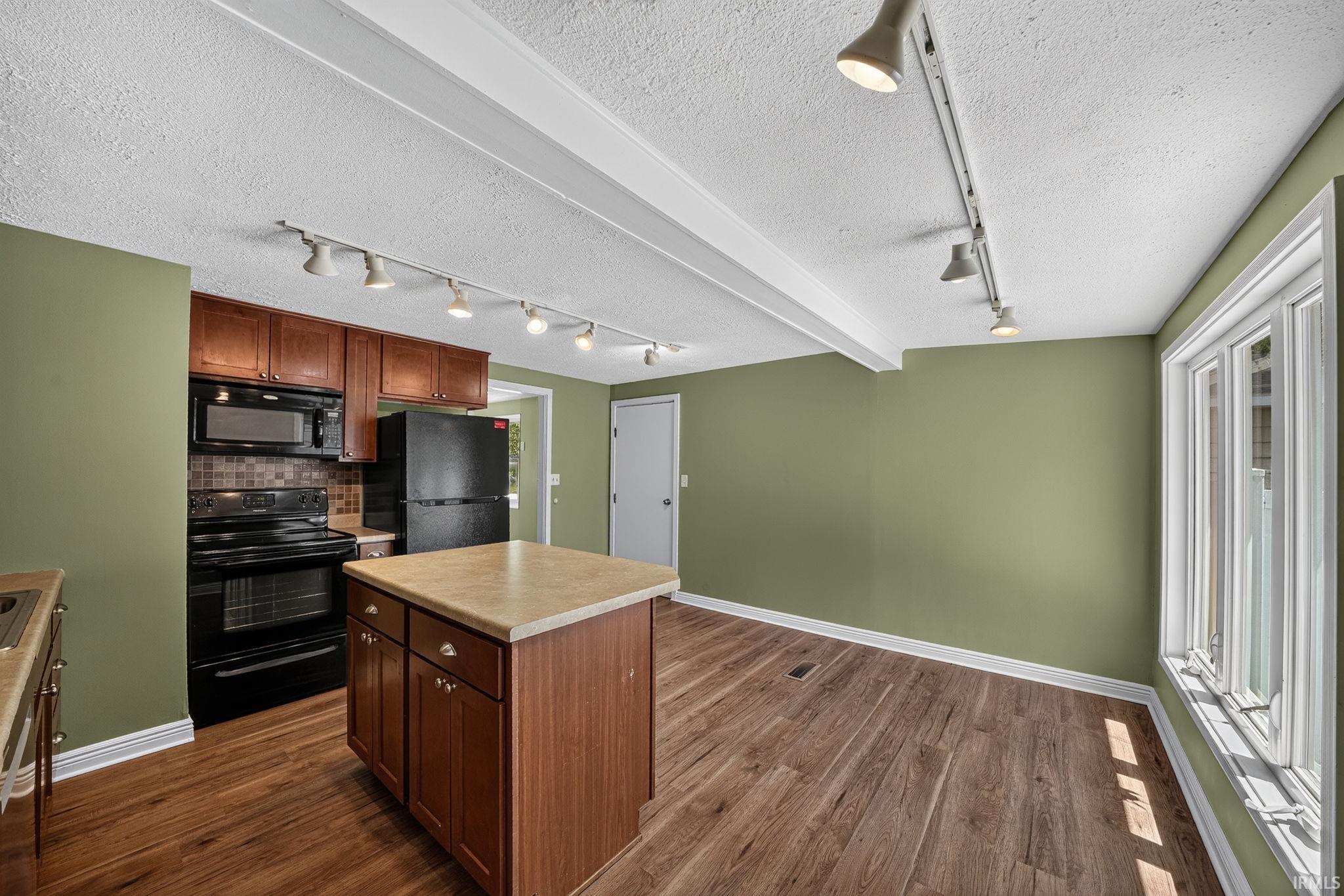 602 W Elm Street New Carlisle IN 46552