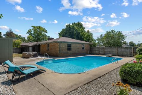 2121 E Madison Street South Bend IN 46617