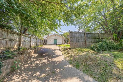 1017 11th Street Tell City IN 47586