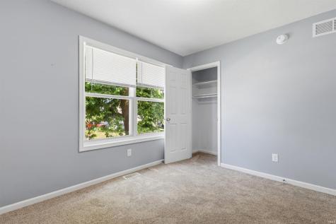 2536 Caroline Street Fort Wayne IN 46803