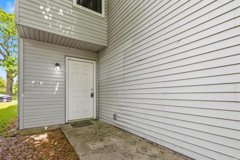 2536 Caroline Street Fort Wayne IN 46803