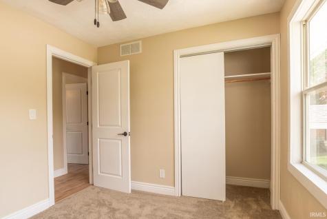 131 E Cooper Court Ellettsville IN 47429