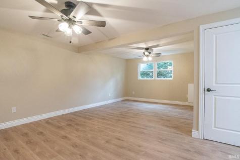 131 E Cooper Court Ellettsville IN 47429