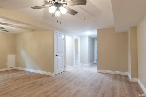 131 E Cooper Court Ellettsville IN 47429