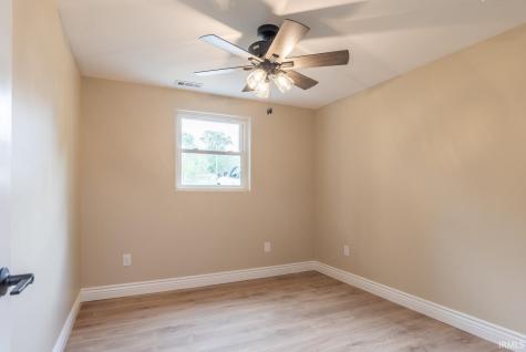 131 E Cooper Court Ellettsville IN 47429
