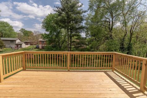 131 E Cooper Court Ellettsville IN 47429