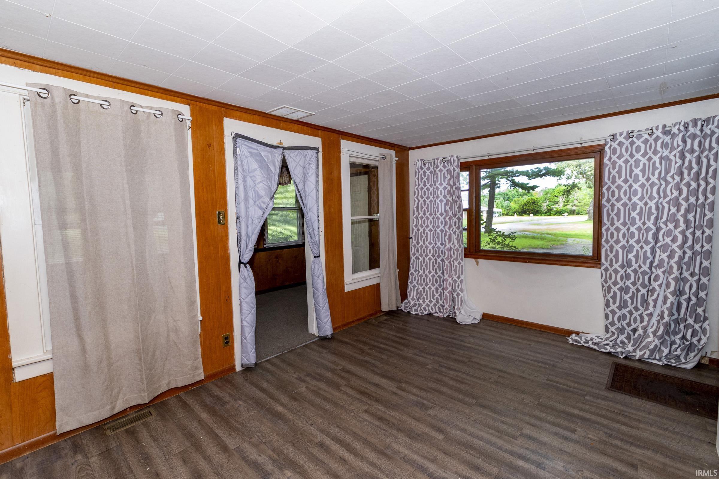 29179 County Road 10 Elkhart IN 46514