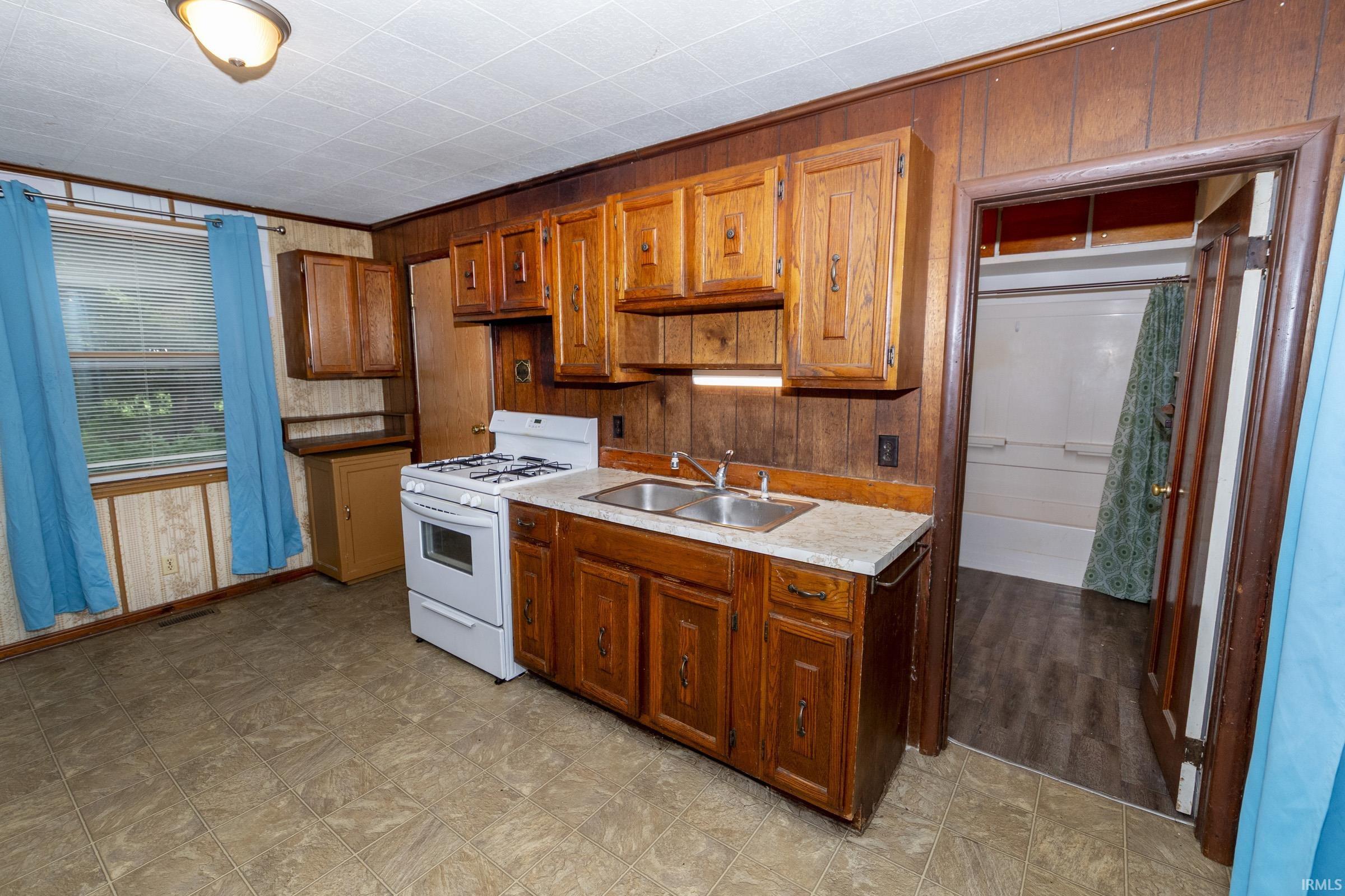 29179 County Road 10 Elkhart IN 46514