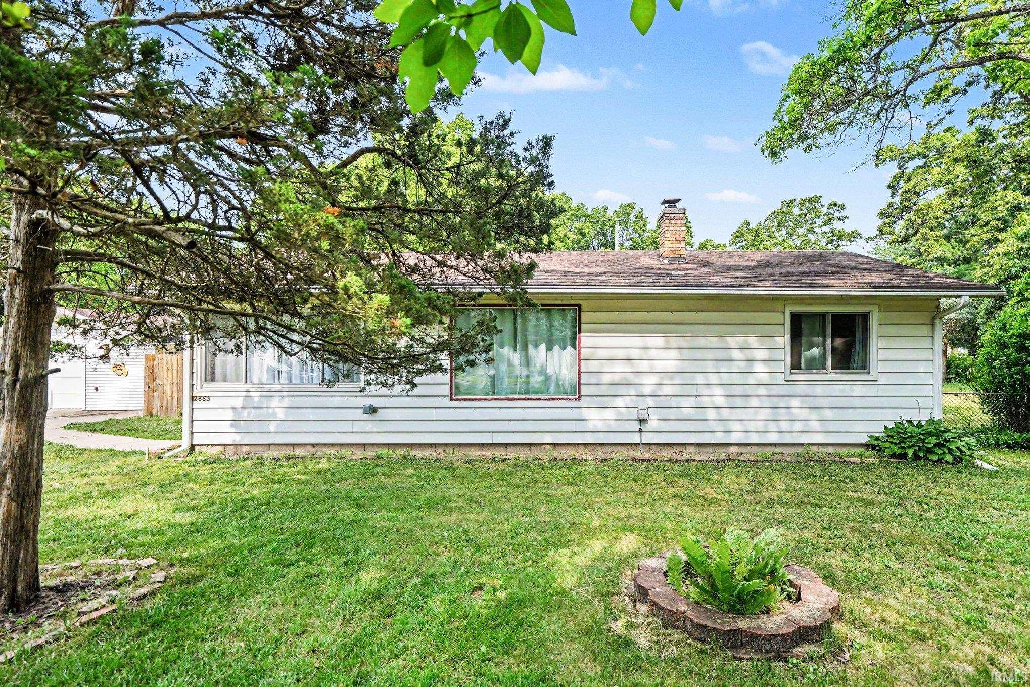 52853 N Francis Street South Bend IN 46637
