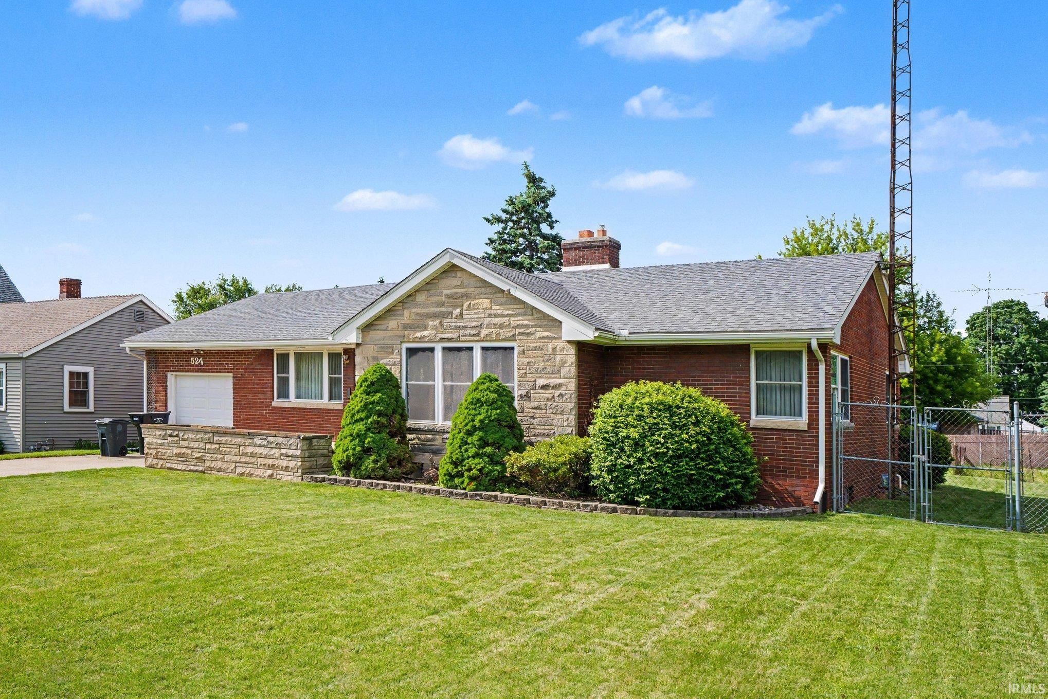 527 E Farneman Avenue South Bend IN 46614