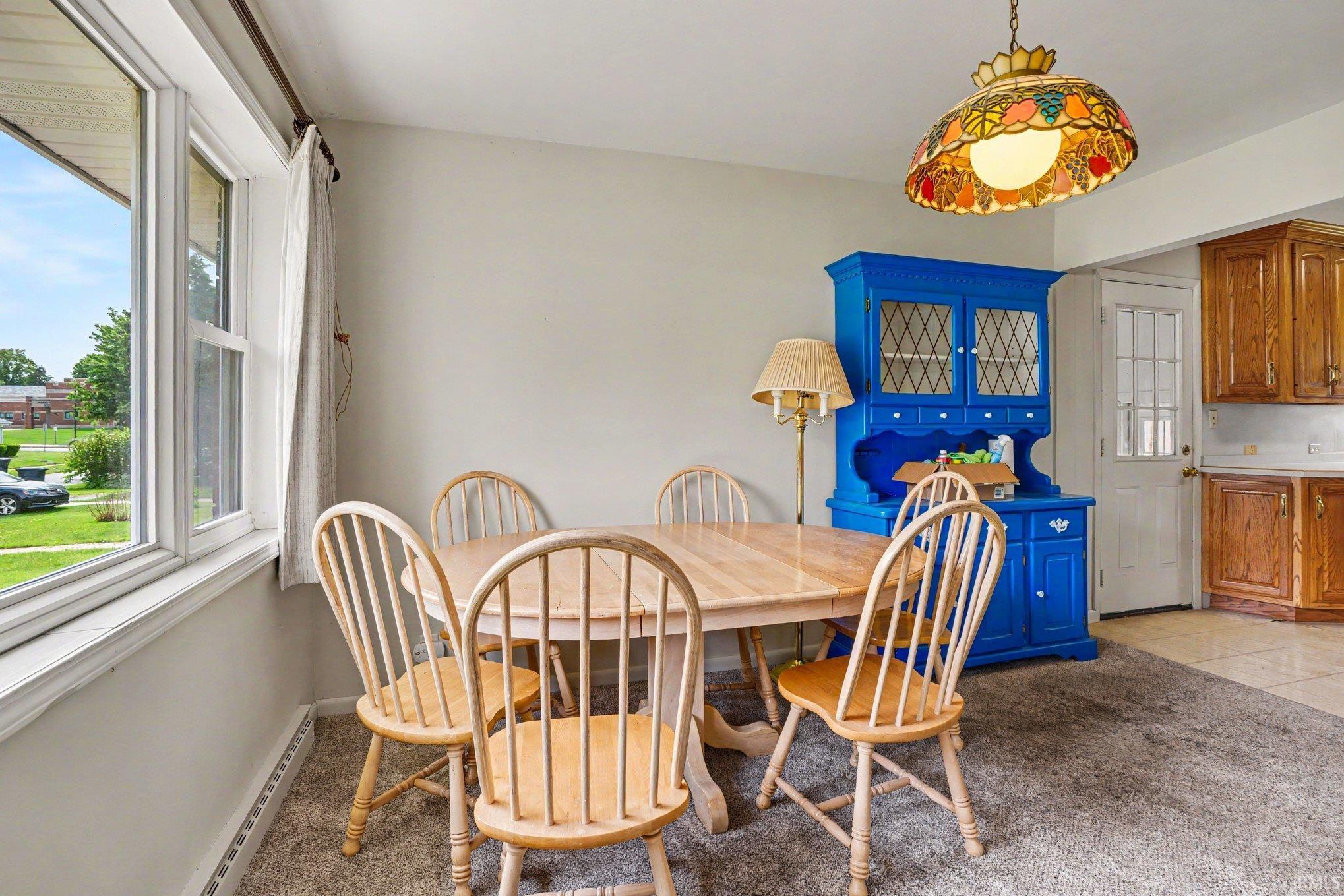 527 E Farneman Avenue South Bend IN 46614