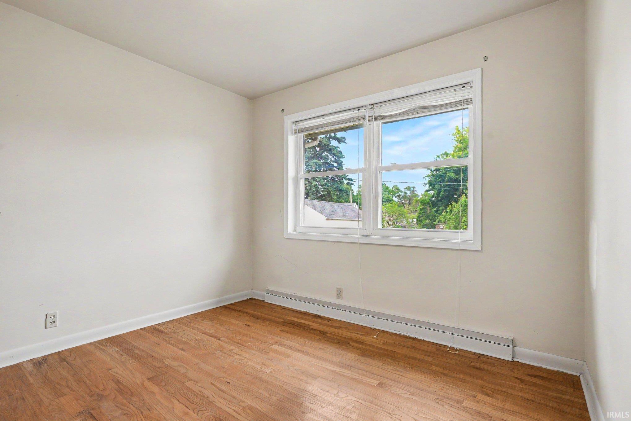 527 E Farneman Avenue South Bend IN 46614