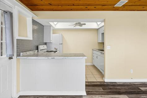 11914 W Breezy Point Drive Monticello IN 47960