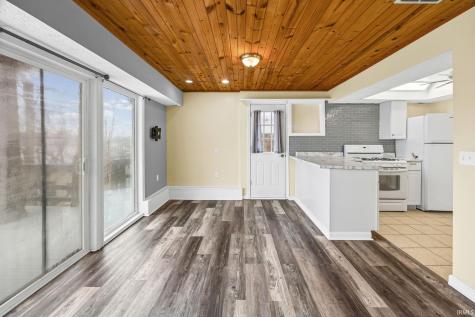 11914 W Breezy Point Drive Monticello IN 47960