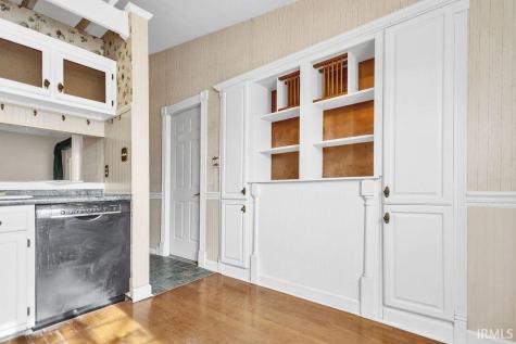 546 W Lois Lane Bloomington IN 47403