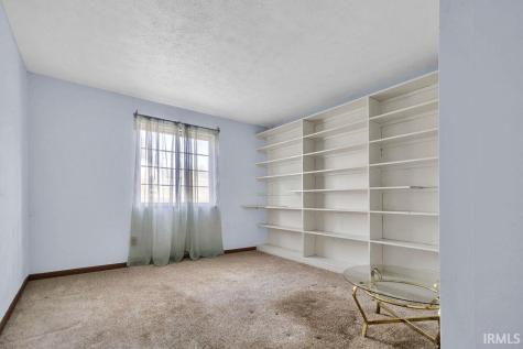 546 W Lois Lane Bloomington IN 47403