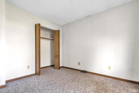 546 W Lois Lane Bloomington IN 47403