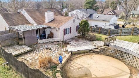 546 W Lois Lane Bloomington IN 47403