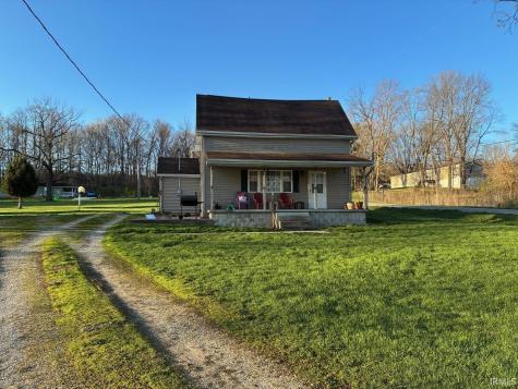 5421 N Riverside Road Attica IN 47918