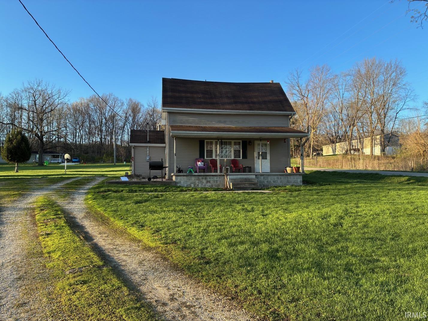 5421 N Riverside Road Attica IN 47918