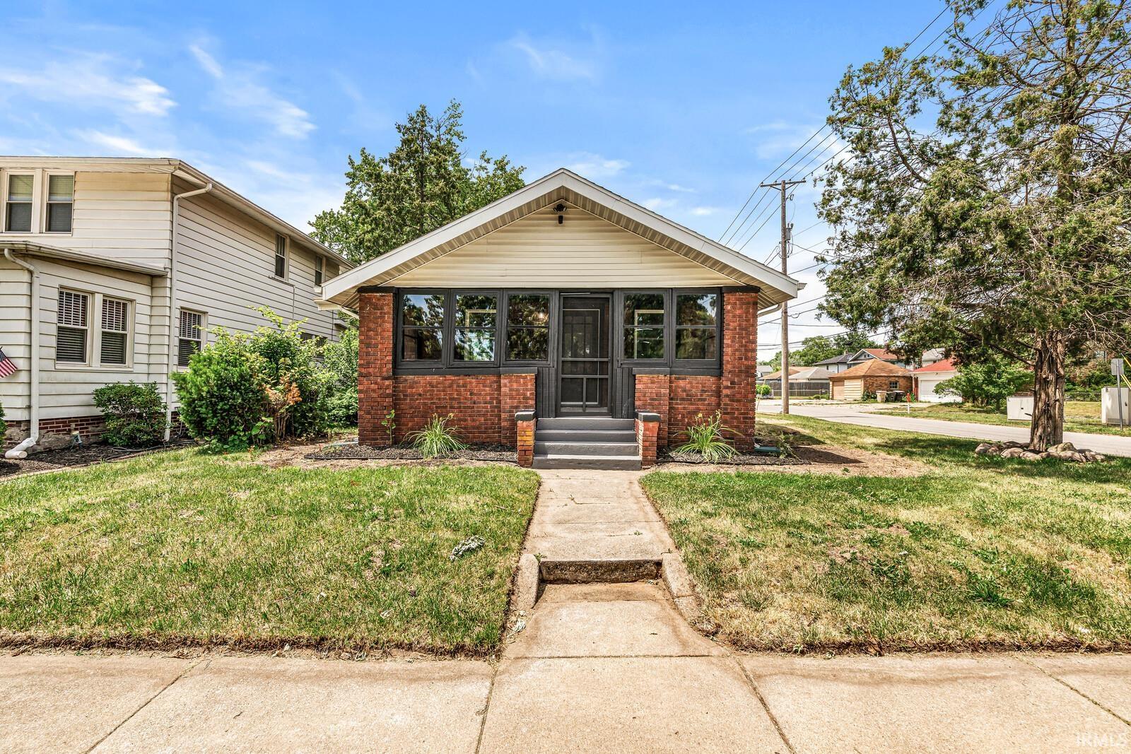 317 N Sunnyside Avenue South Bend IN 46617