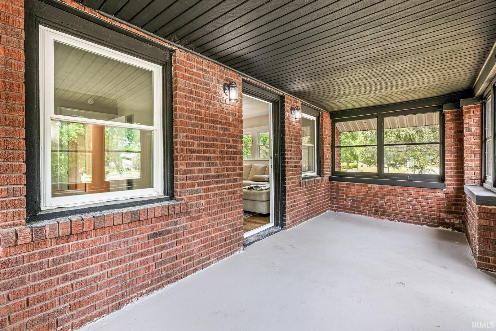 317 N Sunnyside Avenue South Bend IN 46617