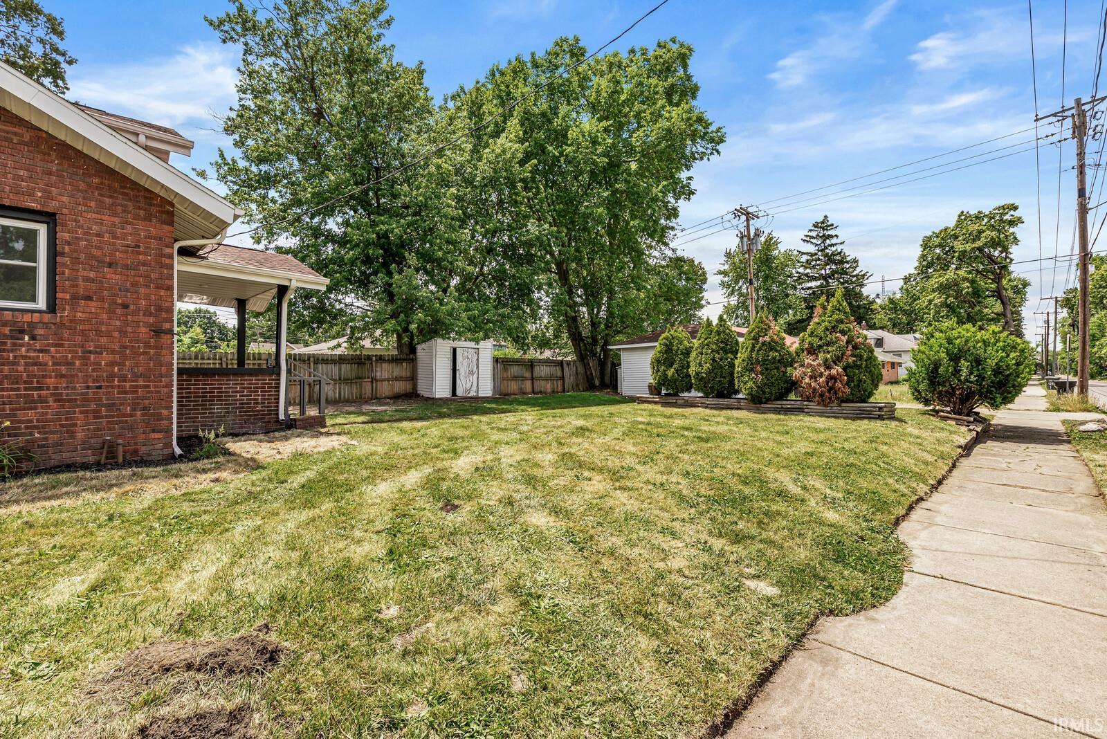 317 N Sunnyside Avenue South Bend IN 46617