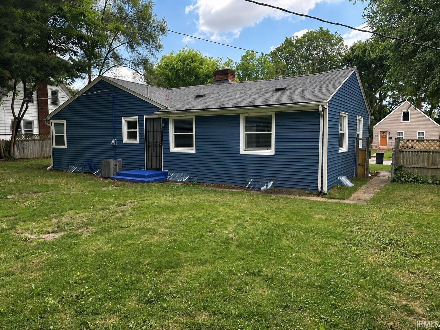 1635 N Johnson Street South Bend IN 46628