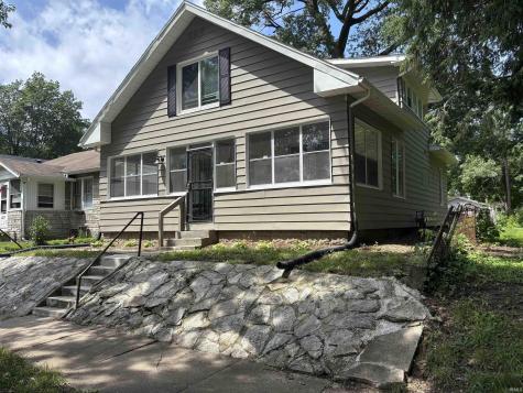 1321 N Brookfield Street South Bend IN 46628