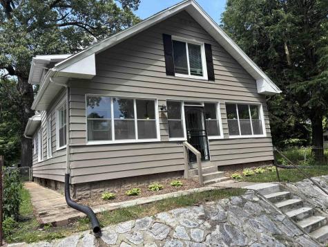 1321 N Brookfield Street South Bend IN 46628