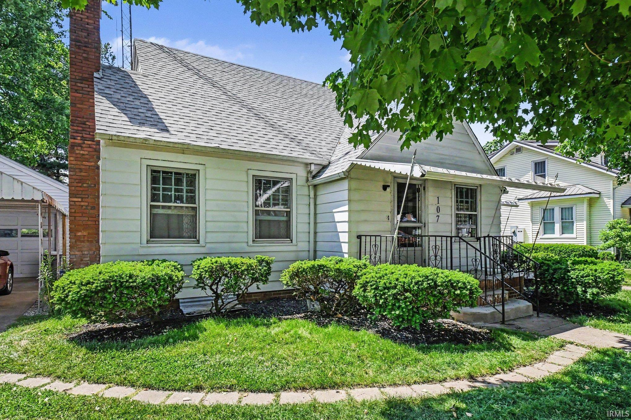 107 S Henry Street Milford IN 46542