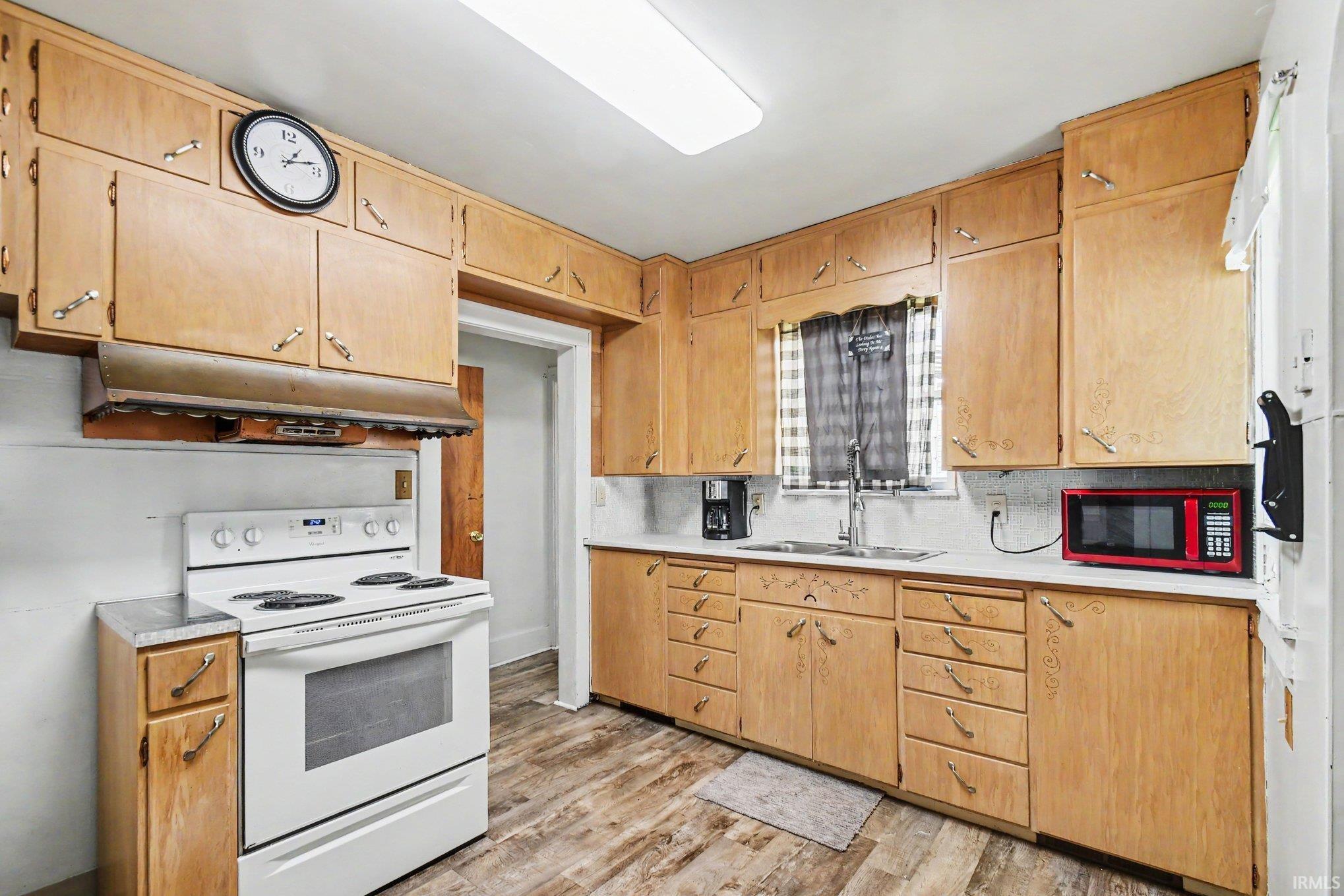 107 S Henry Street Milford IN 46542