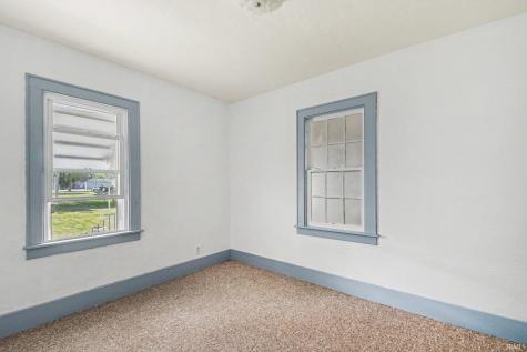 107 S Henry Street Milford IN 46542