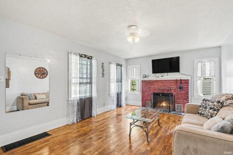 107 S Henry Street Milford IN 46542