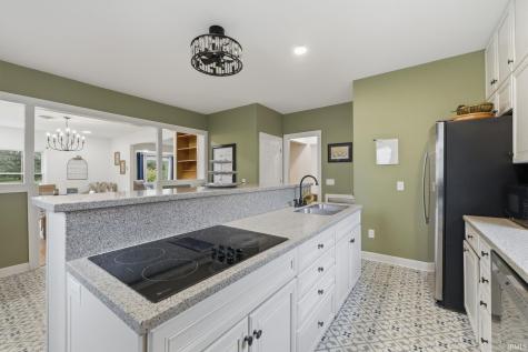 804 E Diamond Street Kendallville IN 46755