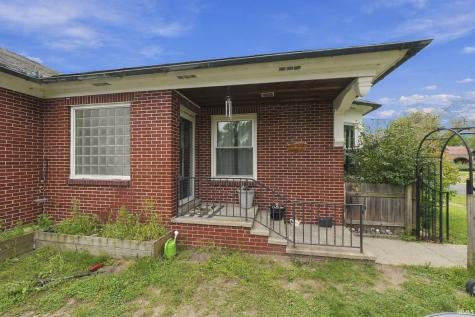 804 E Diamond Street Kendallville IN 46755
