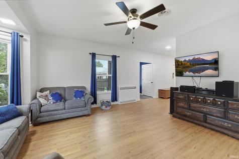 804 E Diamond Street Kendallville IN 46755