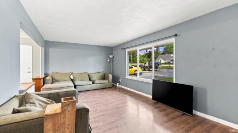 4622 Lake Avenue Fort Wayne IN 46815